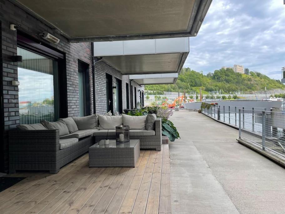 Oceanfront Apartment - Oslo Central - Private Patio Kültér fotó